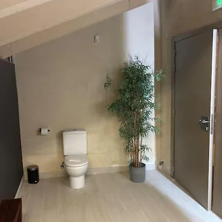 Amazing By The Fair Apartment *