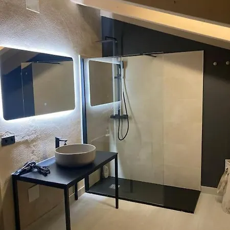 Appartement Amazing By The Fair Valence